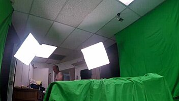 scarlett johnson ottaa syvän penetraation osassa 3 😈