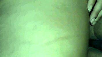 Latina Shemale Sucks Monster Cock In Van Until Cum