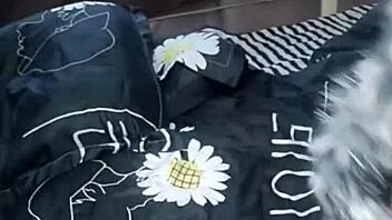 Asian Milf's Lower Body Temptation in New Year Special - OH YES!