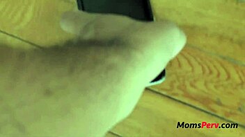 Mom Sovereign Syre Gets a Pearl Necklace Surprise