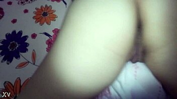 Gesek memek nikmat orgasme enak