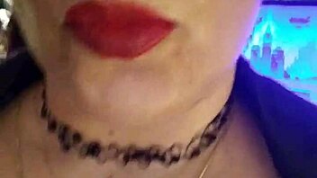 Fan appreciation video thanking current and future fans to comment and subscribe