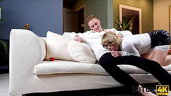 Slutty opettaja sai houkuteltua mun ilkikurisista liikkeistä