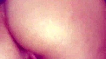 horny 18 year old woman shaking her ass seductively