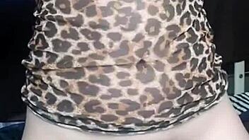 Asian Milf's Lower Body Temptation in New Year Special - OH YES!