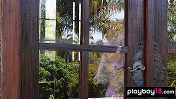 Classy Blondie Meaghan Stanfill Poses In Shaved Big Natural Tits And Stockings Outdoor