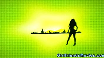 TEENAGE LESBIANS CLIMAX EATING OUT IN HIGH DEFINITION ORGASM