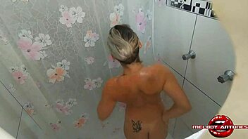 Melody antunes fucks friend in shower 😘