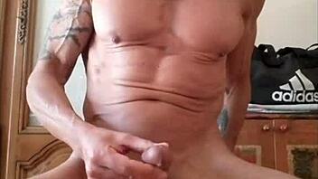 good anal fuck with my plug leading to big ejaculation