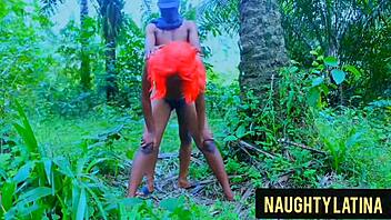 hot bush fuck leaves her emotional in missionary outdoors