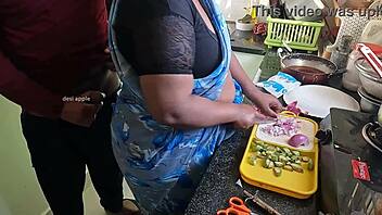 Flashing and Jerking Off for Tamil Maid Kanika 😜