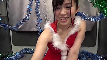 lonely japanese woman hitomi picked up in back alley for hardcore sex