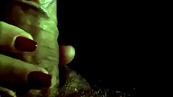 Young Aluna Feels Excited Learning to Suck Her Teacher's Cock in the Dark Netflix Room