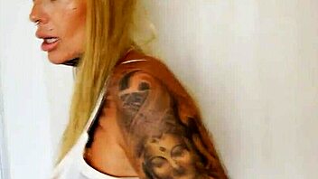 Deutsche Sexbombe Kada Love Fucks Monster Cock In Hotel With Taboo Mommy Action!