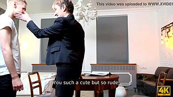 Ik kijk hoe tutor4k actrice harde lul neemt als strenge professor