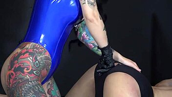 Mistress Youko Anal Fisting And Strapon Pegging!