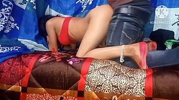 इंडियन देसी रागिनी भाभी को अकेला देवर जबरदस्त चोदा, teen 18+ dildo shaved bent over toys 😏🔥