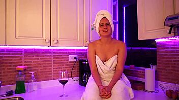 latina babe in casting interview gets excited