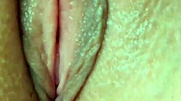 i watched this young asian babe masturbate her tight pussy to orgasm, so hot!