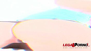 Jennifer Mendez's thick ass takes monster cocks in public