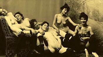 Retro fucking with beaver and pussy action