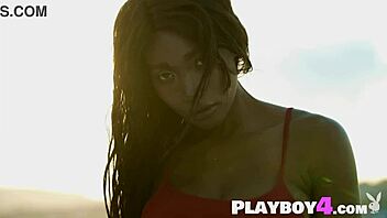 Black beauty Selené flaunts her curves in solo photoshoot