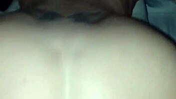 Good cowgirl ride by an amateur rider with a nice ass on big cock