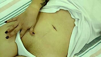 mi amante catches me touching myself 😈