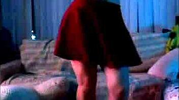 Latina brunette noita dances seductively.