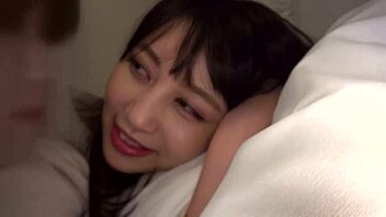 Homemade Sex With University Girlfriend On Her First Day Off