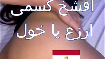 Beautiful big tits and big natural tits Arab couple in hot scene.