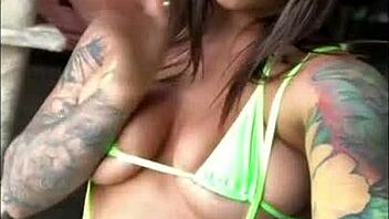 felicity feline's slutty webcam moments