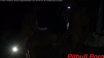 Vídeo amador, fui acampar e acabei fudendo