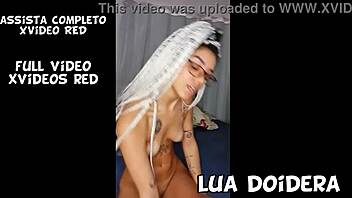 Lua masturbates intensely with new toy until orgasm