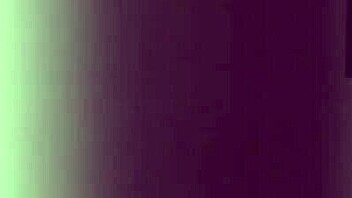 ペケーニャ・ジェニファー・ファー超セクシーだよね？