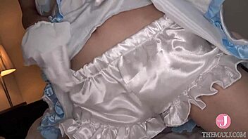 【Hentai Cosplay】 Japanese Idol Cosplayer Creampied in Doggy After Intense Fingering and Blowjob