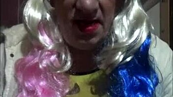 I am who I am and I am happy with that: Bisexual crossdresser's homemade video