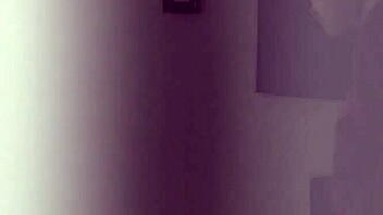 I think Pequeña Jennifer Far is so sexy, you know?