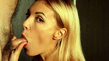 Sperma în gura mea - milf fierbinte înghite după muie amatoare