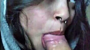 Beautiful Teen Babe Deepthroats in White Wolf Scene with Novinha Submissa White Moon