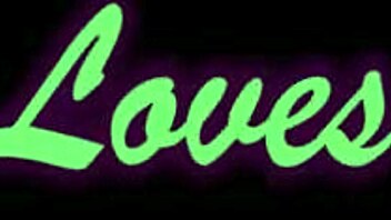 Jelena Jensen fingers herself outside on a hot day