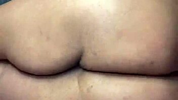 Hey, wanna see my fat hairy pussy? Come watch me play!