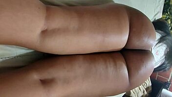 Does this tender 18-year-old latina let her ass get nailed for cash?