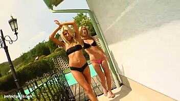 Clara G And Helena In Gonzo Fisting Fetish