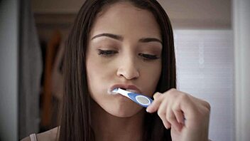 Ebony Lesbian Teaser on Allherluv Endless