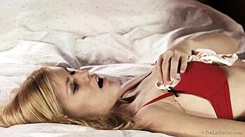 blonde delphine fingering herself with intense desire and need