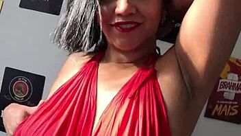 Pisca Cuzinho Enche Boca de Leitinho