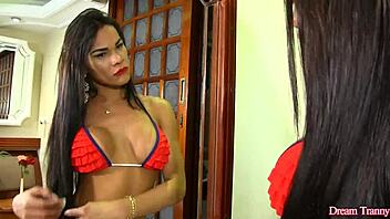 Hot Latina tgirl Erika Lee