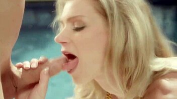 Happiness and Satisfaction with Erotic Oral Sex Experience