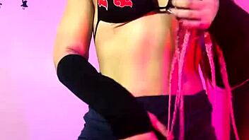 Sofie lollipop, the nerdy otaku who can’t get enough of Naruto, enjoys a round of hardcore sex.